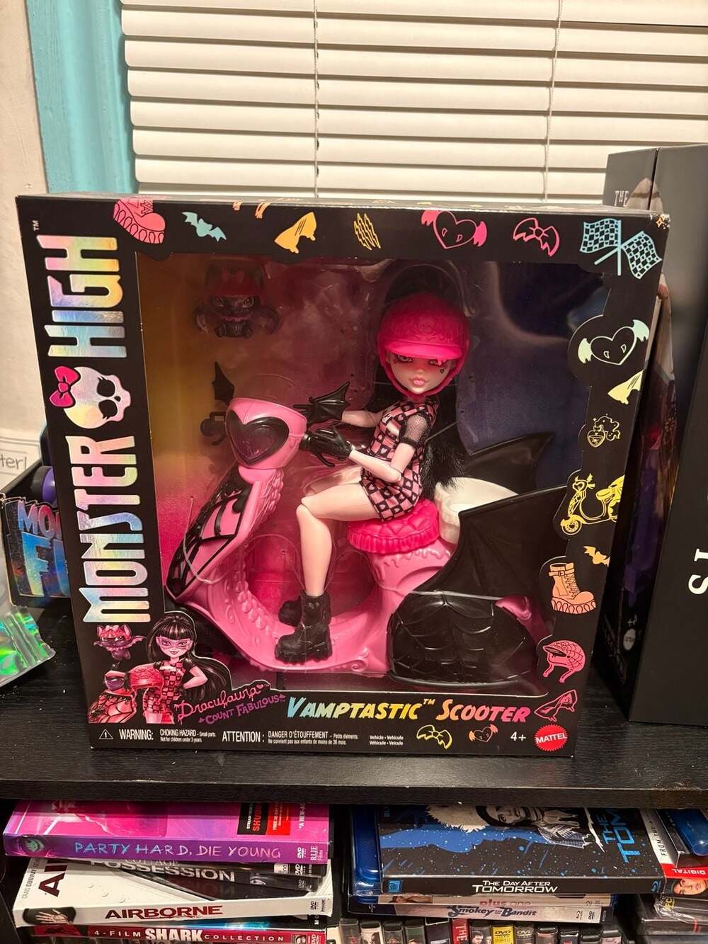 Monster High Draculaura Vamptastic Scooter Playset
